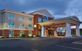 Holiday Inn Express And Suites Grand Rapids North